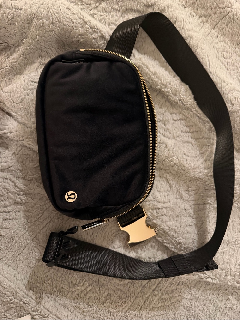 lululemon athletica velvet black Crossbody Belt Bag - gold hardware